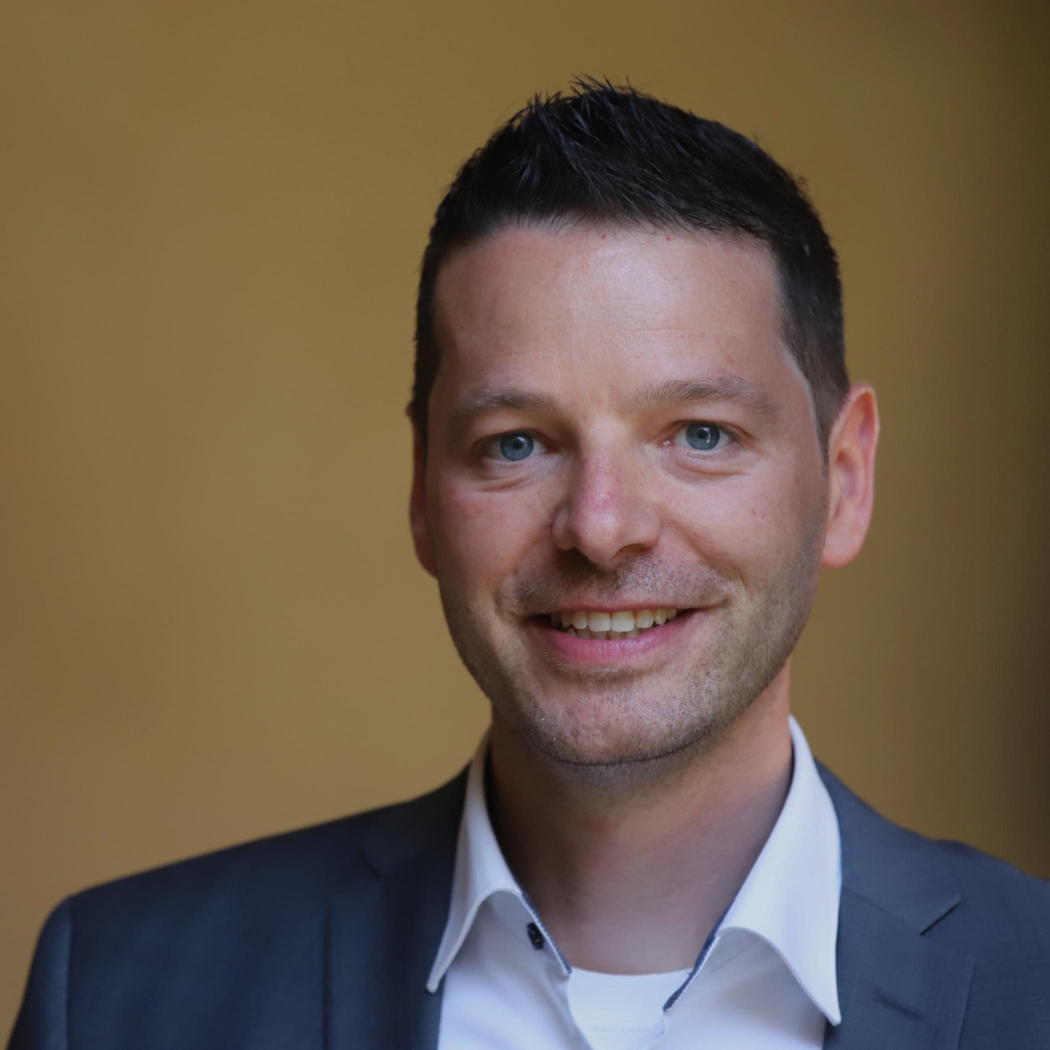 Dr. Thorsten Hoffmann